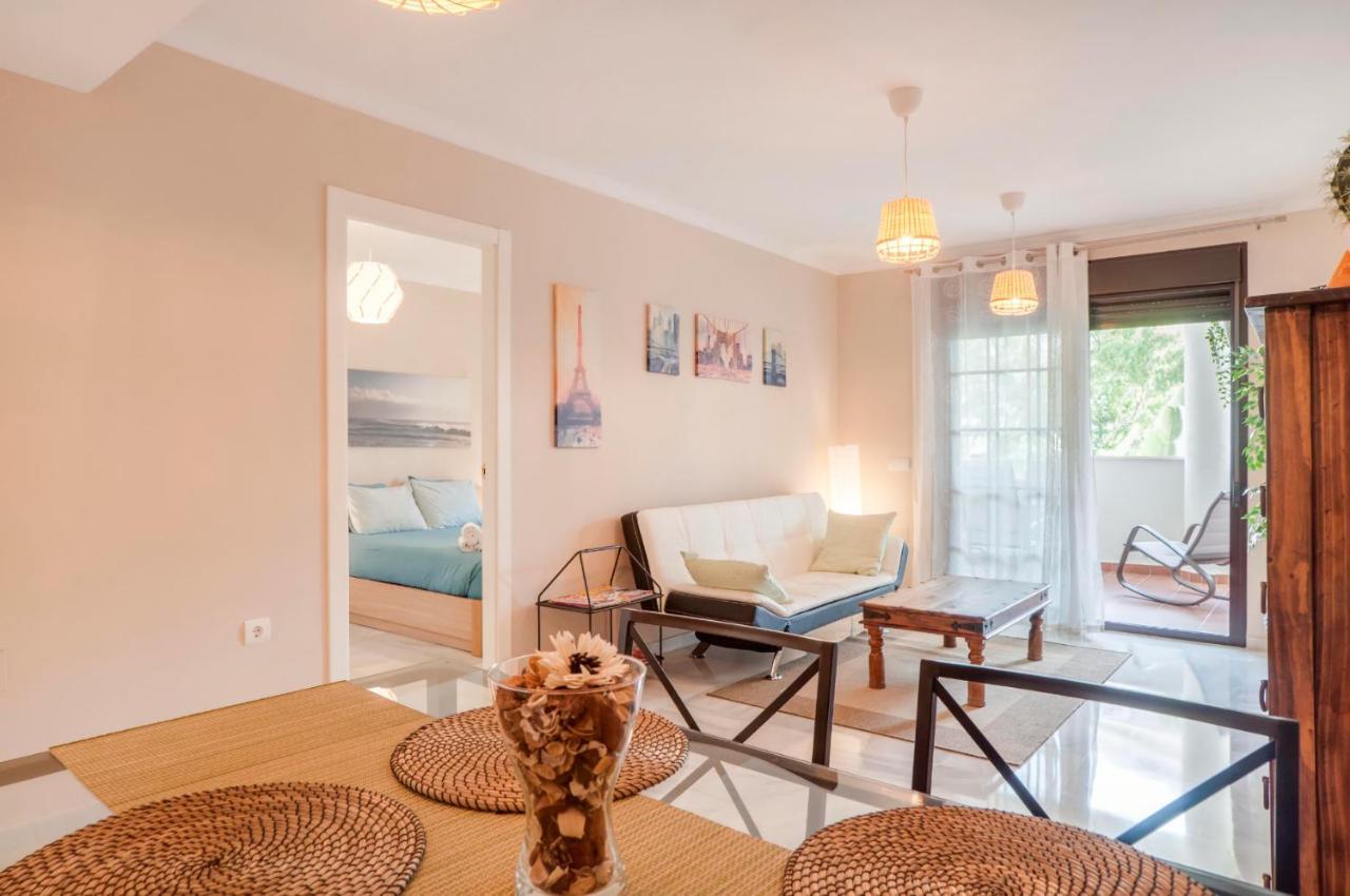 Beach And Golf Apartament Benalmádena Eksteriør billede